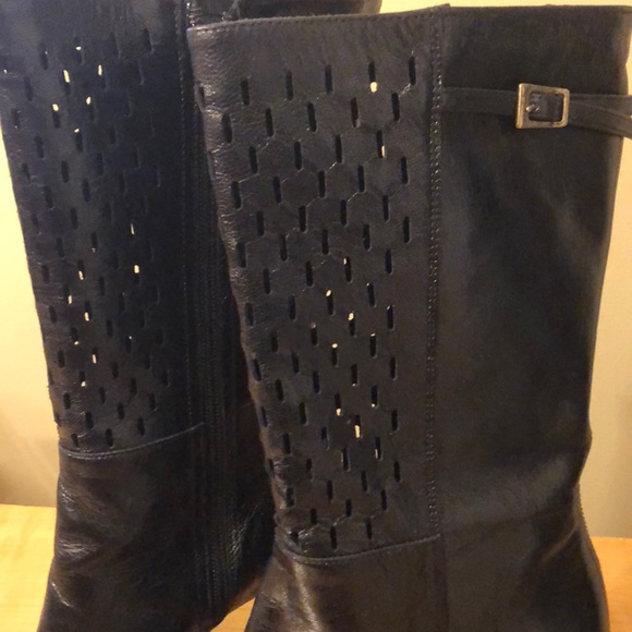 Black leather boot - Picture 3 of 4